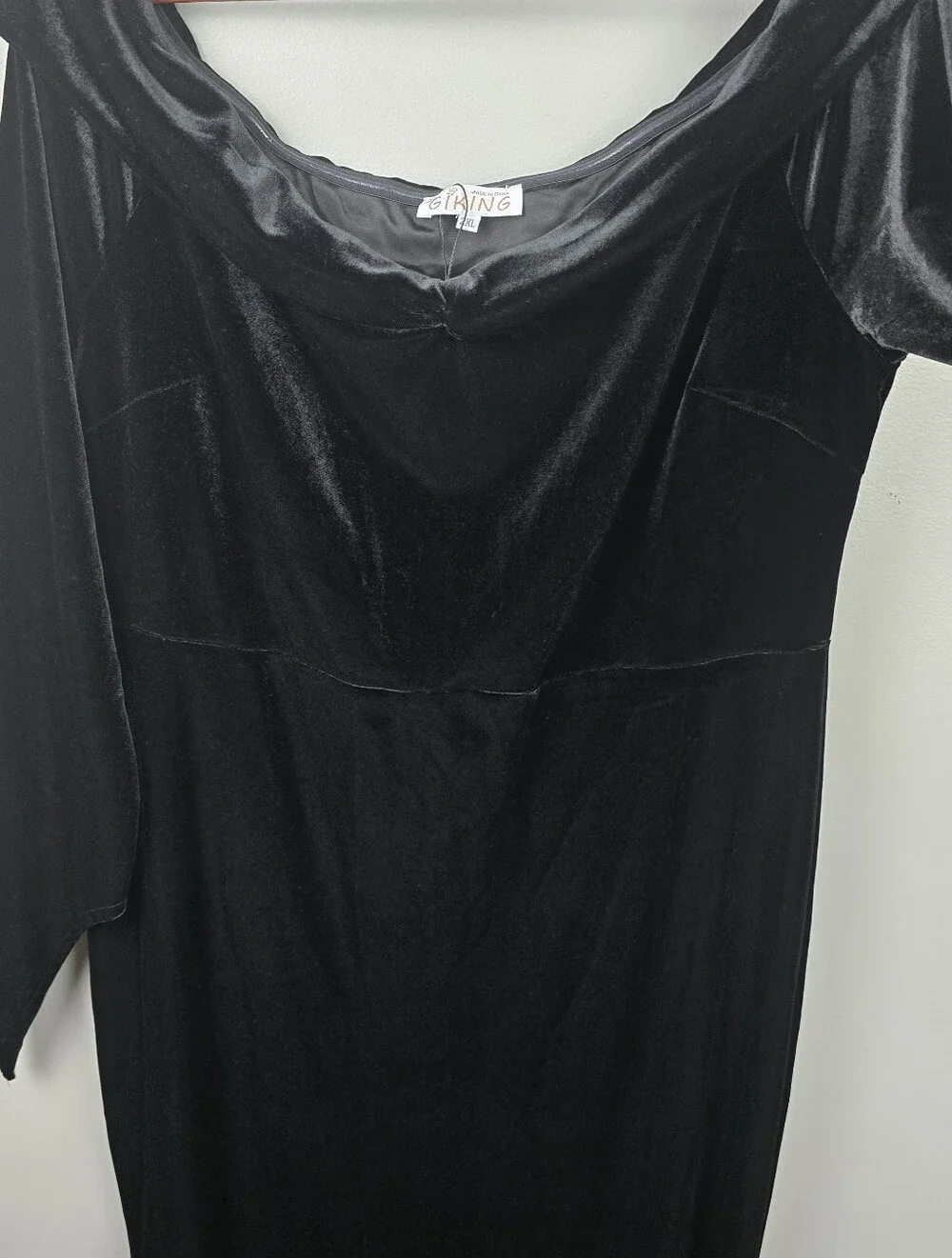 Off-Shoulder Velvet Maxi Dress Women Plus Size 2XL Gothic Addams Family Cosplay - Picture 13 of 13